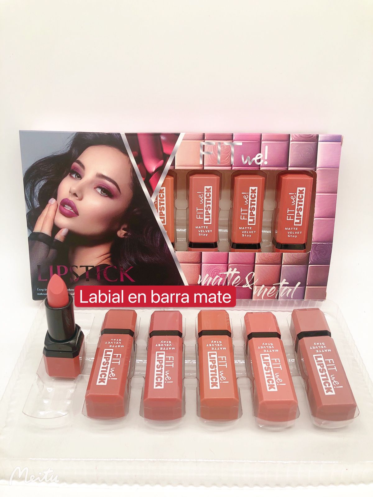 Labial en barra mate