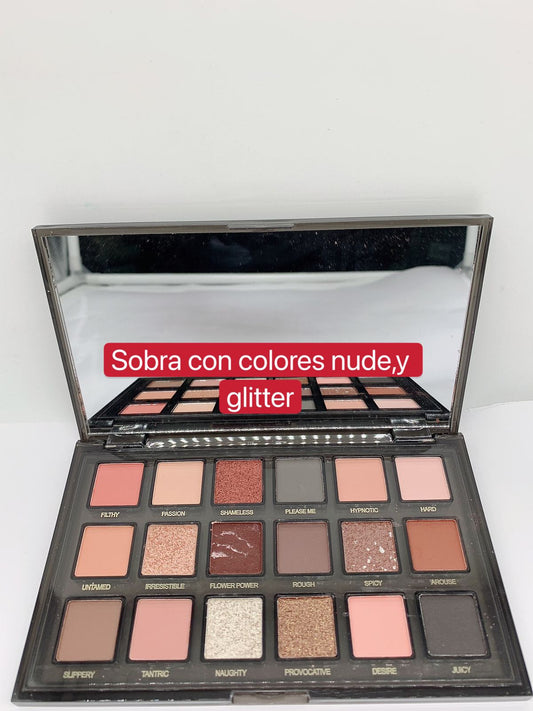 Sombra con Colores Nude y Glitter